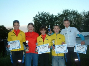 Die Gesamtsieger im Bike-House Weiser Nachwuchs-Bahncup 2003
