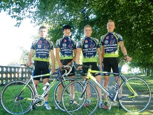 LV Team HFB Gera siegte überlegen beim Mannschaftszeitfahren in Genthin in der Besetzung Gert Seifert, Daniel Schüler, Martin Brand und Lucas Schädlich