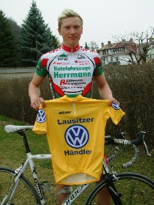 Geraer Lucas Schädlich gewinnt Cottbus-Rundfahrt für Thüringen