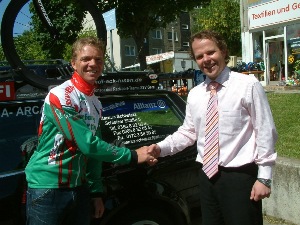 Glückwünsche für Frank Häßelbarth für seinen Landesmeistertitel im 1er Straßenfahren von Marcus Schiewitz, Hauptvertretung Allianz Versicherung