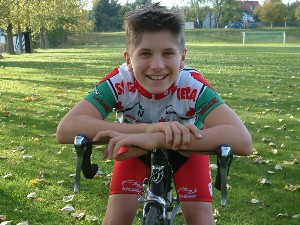 Jakob Höfer vom SSV Gera 1990 ist Thüringens bester Radsportler in der U13