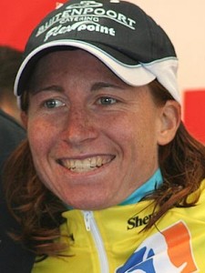 Amber Neben vom Team Flexpoint übernahm die Spitze im Gesamtklassement.