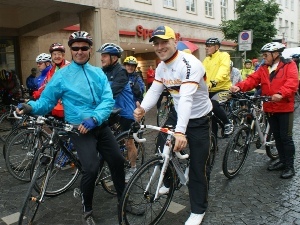 Start zur Barmer Löwentour 2009 trotz regnerischem Wetter.